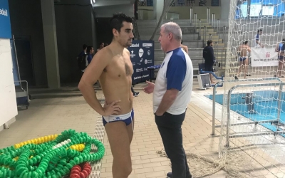 Lorrio, conversant amb Quim Colet el dia del debut a la lliga | Adrián Arroyo